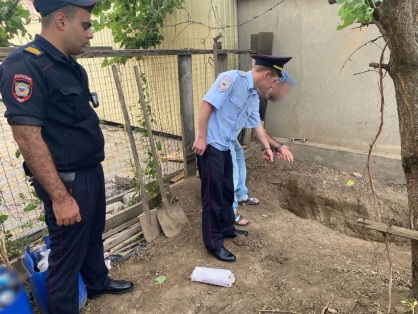 В Буденновске мужчина избил до смерти знакомого и закопал в своем дворе https://stavropol.sledcom.ru/news/item/1808802/