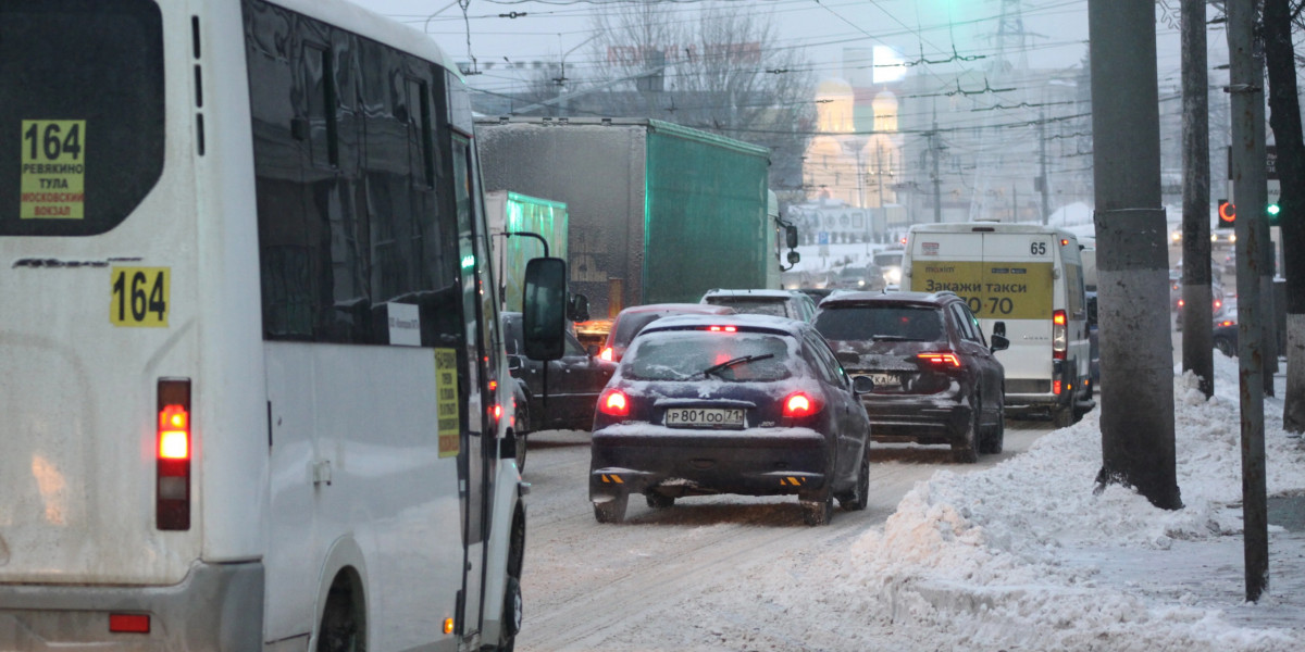 В Ставрополе пробки и гололед, на Кавминводах дождь редакции