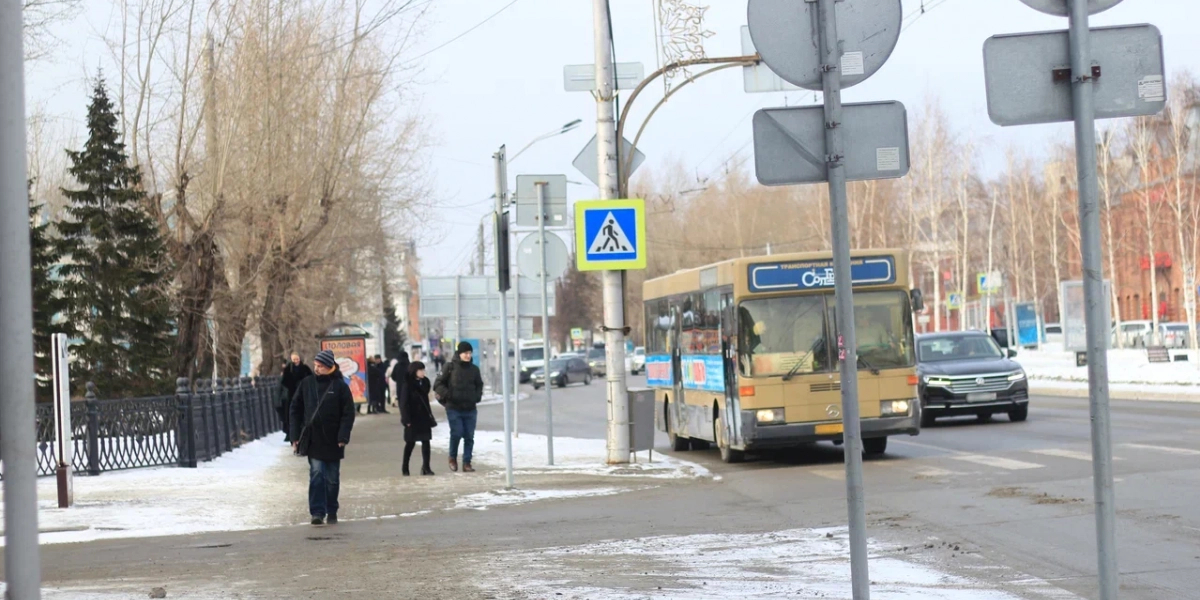В Ставрополе на нескольких маршрутах общественного транспорта снизили тариф на проезд редакции