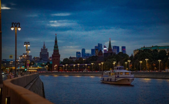 В рамках сотрудничества по линии БРИКС представитель Мосгордумы встретился с послом ассоциированной с организацией Уганды